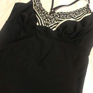 ATHLETA TANKINI TOP